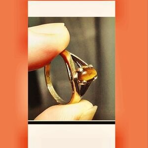Vintage Eye of the tiger/Tiger eye ring size 5